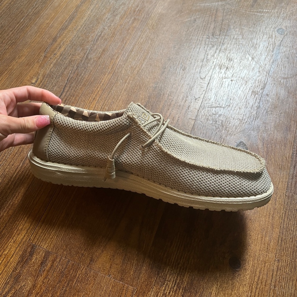 Mens Hey Dude Wally Sox